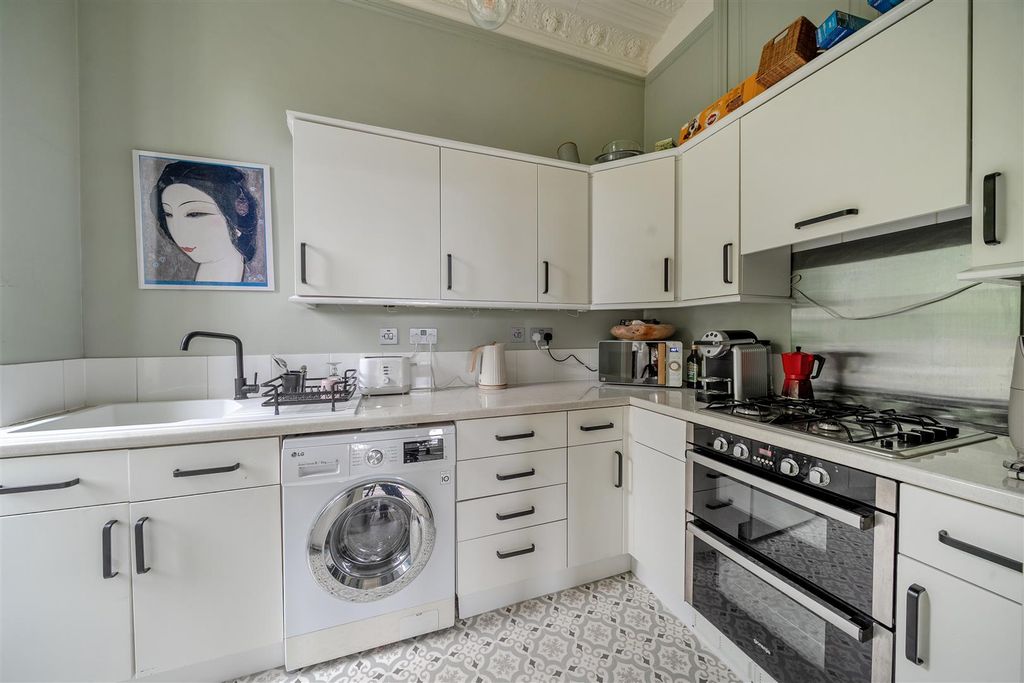 Additional image 8 of 2 bed flat for saleThe Avenue, Clevedon BS21