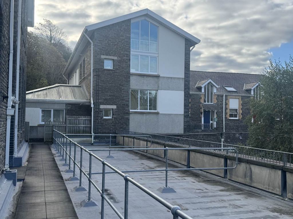 Property photo 1 of 5 Photo 17-10-2025, 10 16 34 (1)