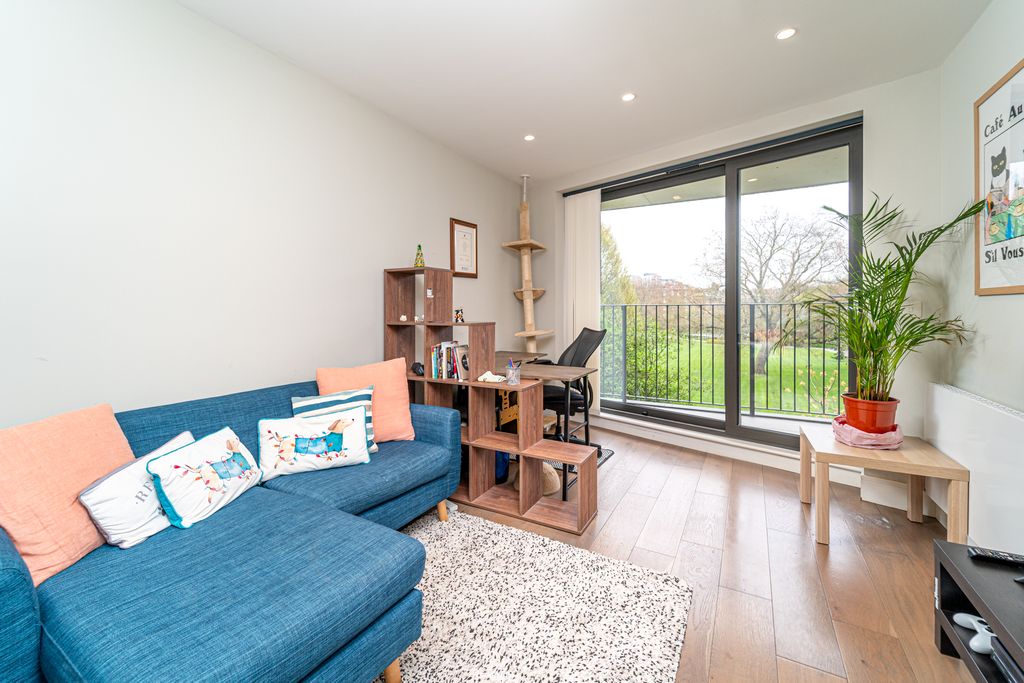 Property photo 2 of 14 Ndb04850-Edit