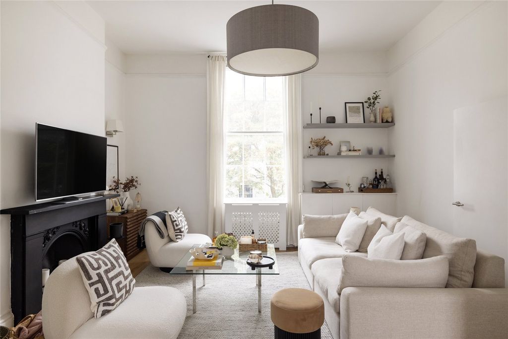 Property photo 2 of 10 Picture No. 04