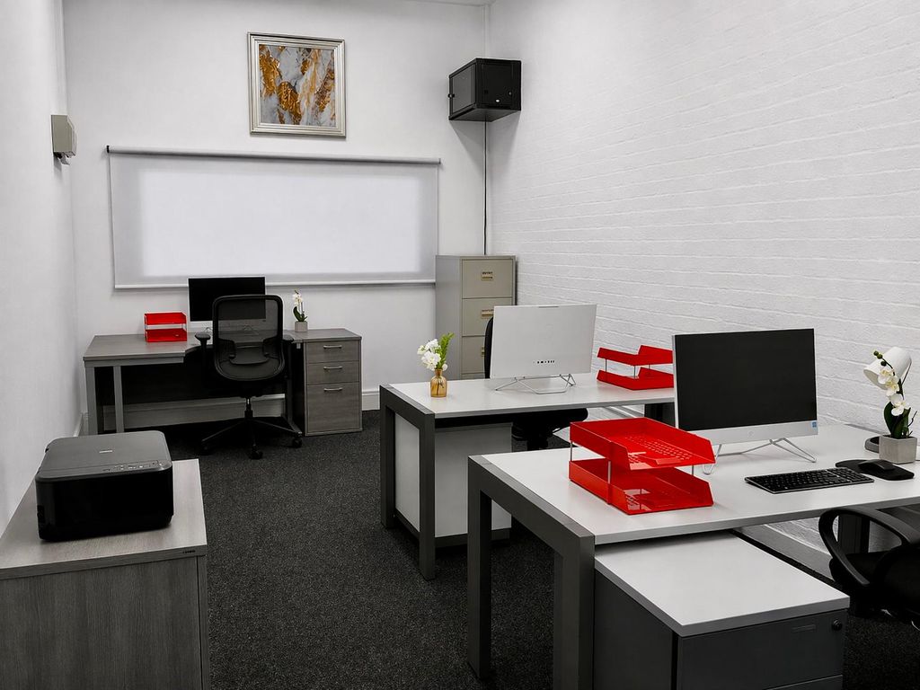 Property photo 2 of 6