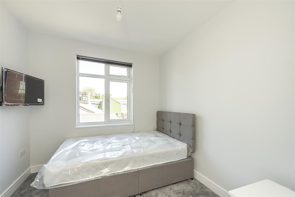 Property photo 2 of 6 Dsc_4104.Jpg