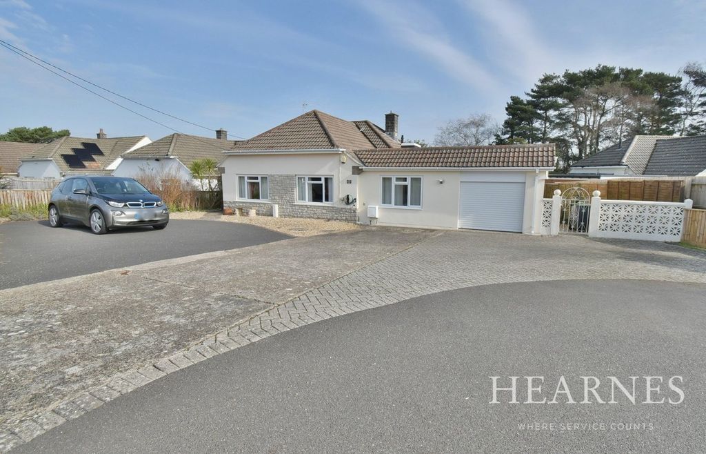 Property photo 1 of 24