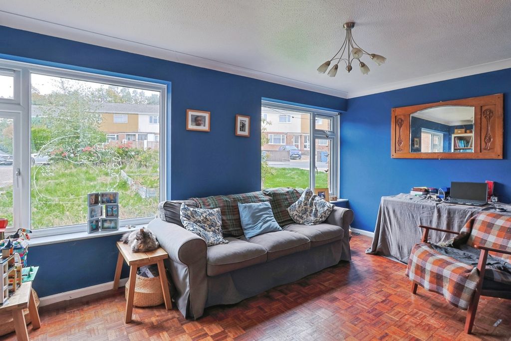 Property photo 2 of 15 Pbox-Img.Jpg