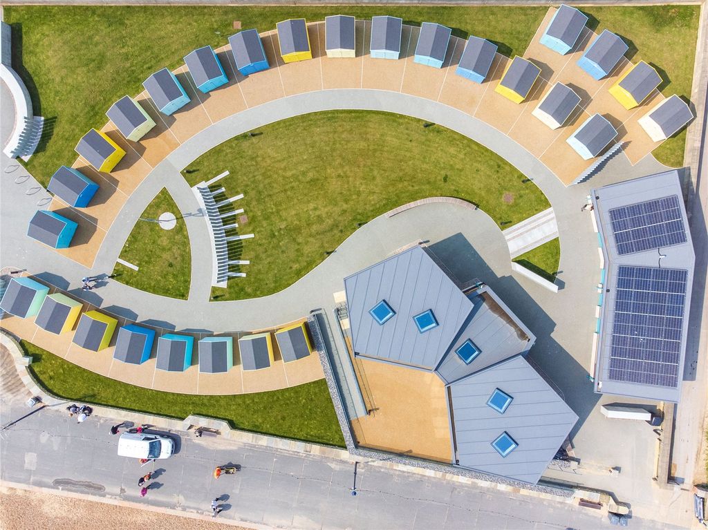 Property photo 3 of 5 Picture 3