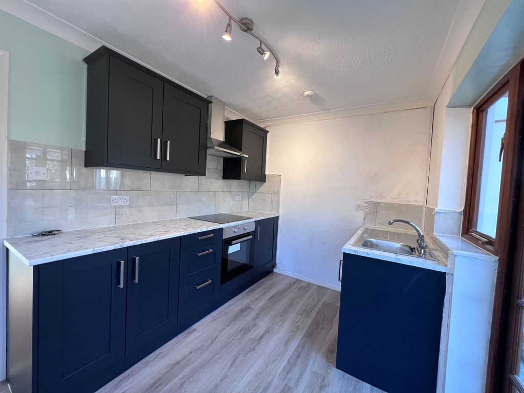 Property photo 2 of 13 Front