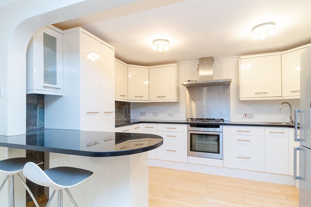 Property photo 2 of 11 Img_1632.Jpg