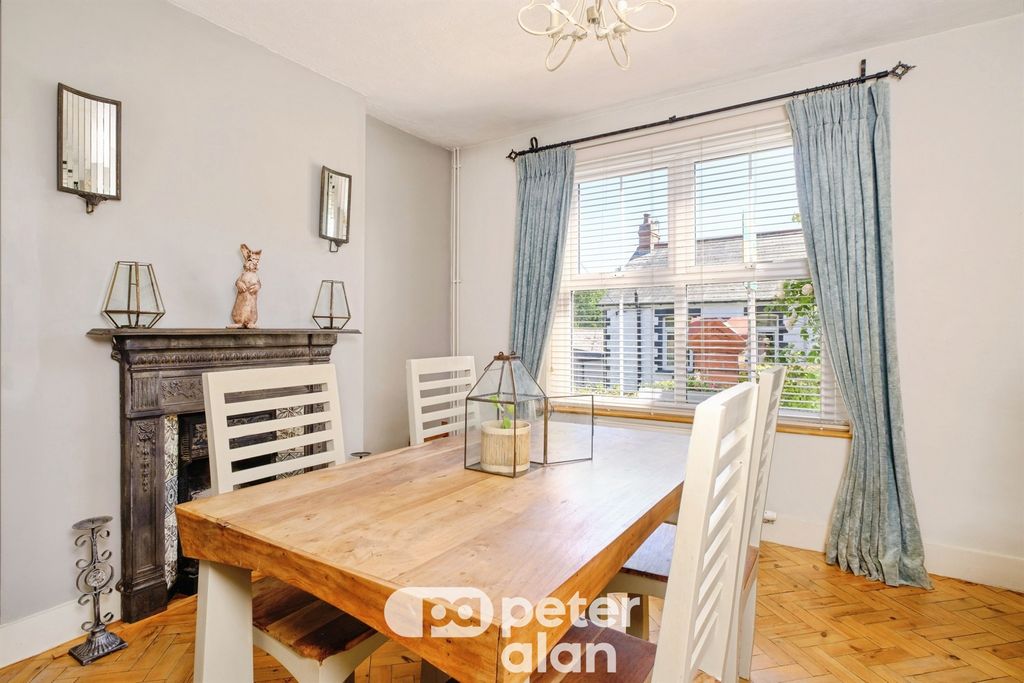 Additional image 10 of 4 bed detached house for saleViaduct Road, Garndiffaith, Pontypool NP4