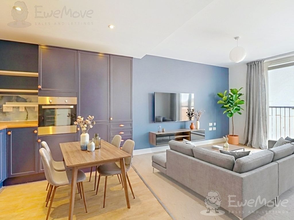 Property photo 1 of 20 Open Plan Living