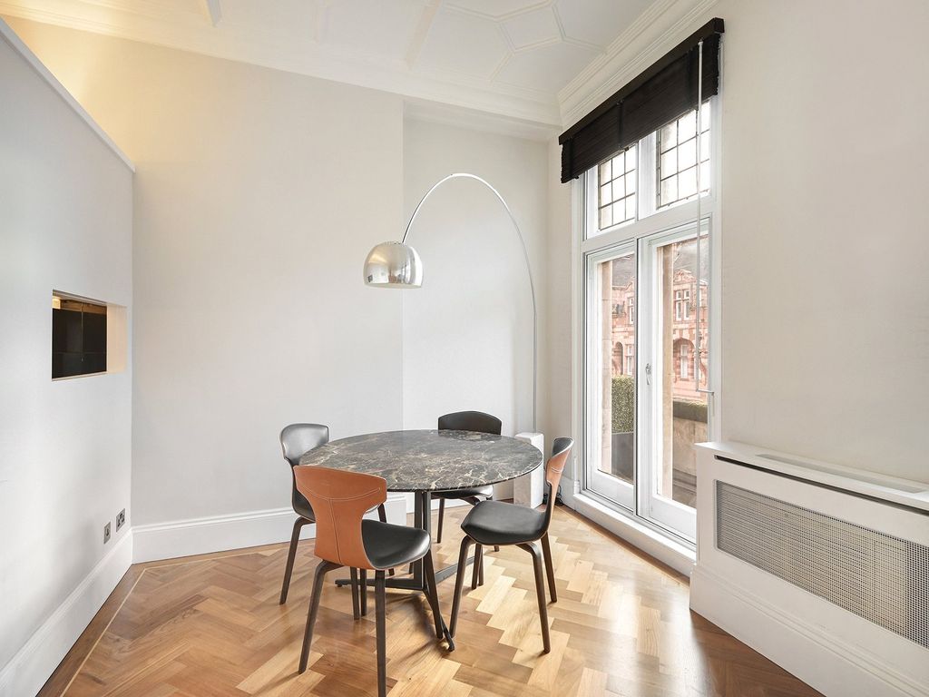 Property photo 2 of 15 Carlos Place