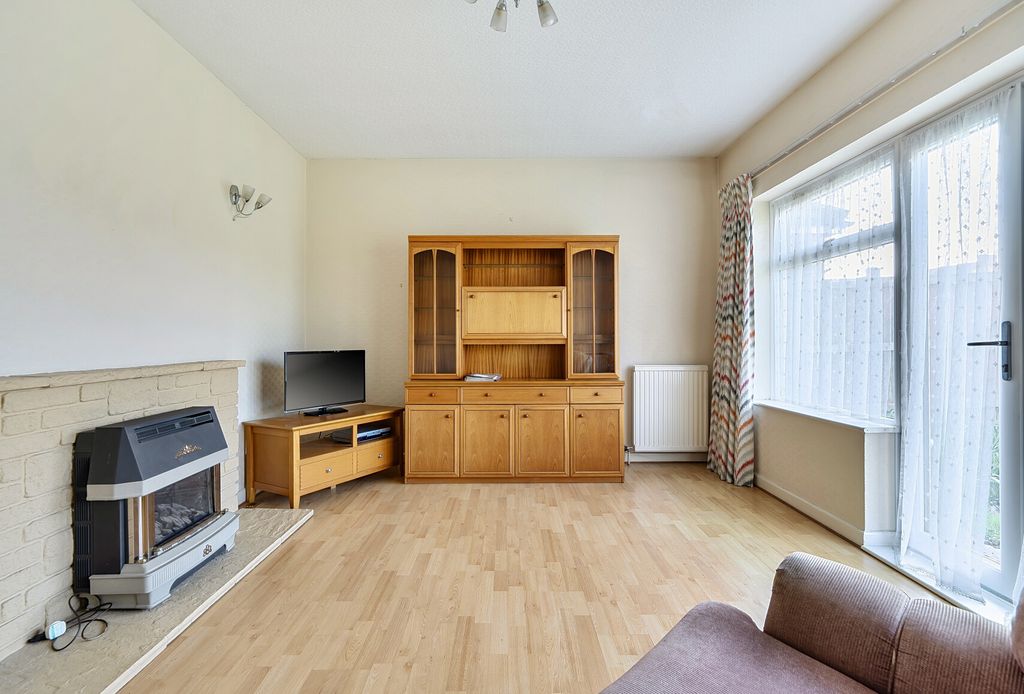 Property photo 3 of 18 Picture 3