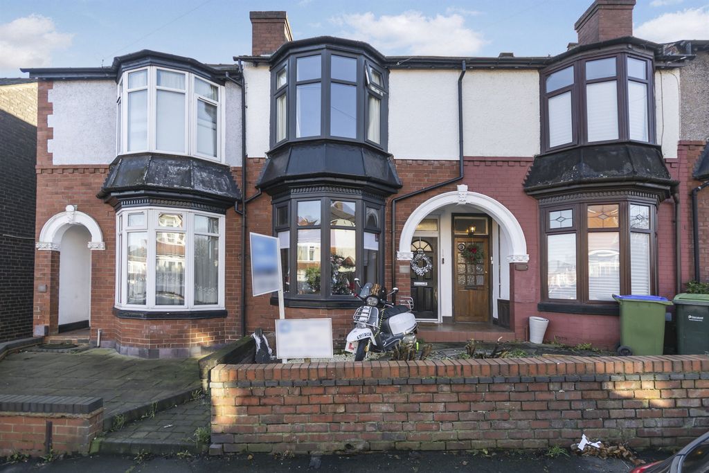 Property photo 1 of 37