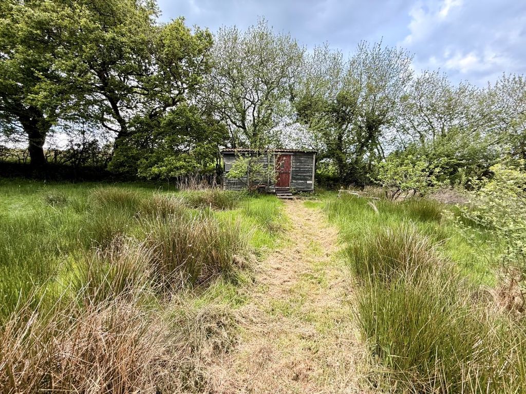 Property photo 3 of 9