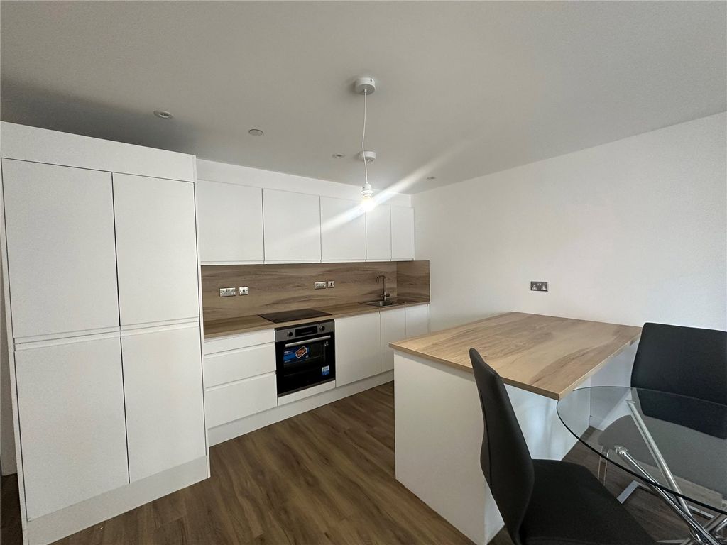 Property photo 1 of 15 Breakfast Kitchen