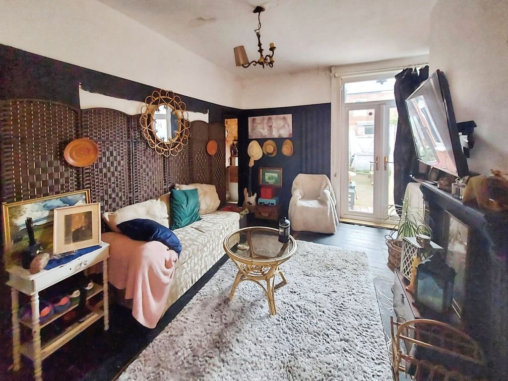 Property photo 2 of 9 Picture No. 03