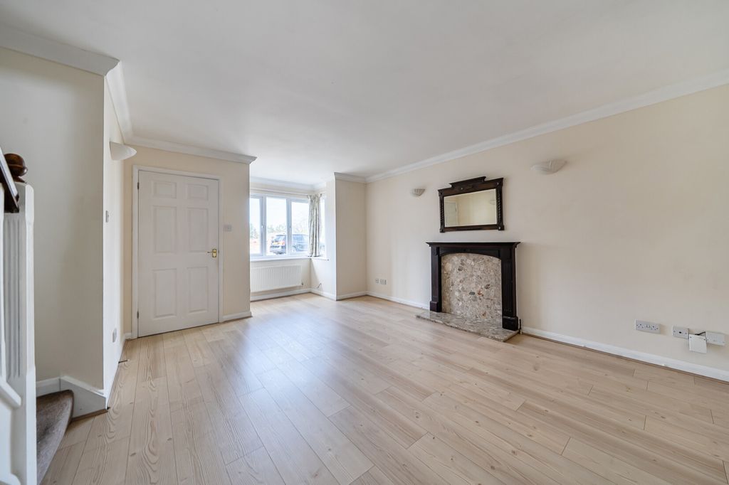 Property photo 3 of 16 Reception Room