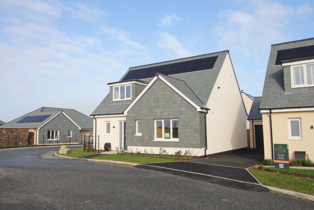 Property photo 1 of 13 Front