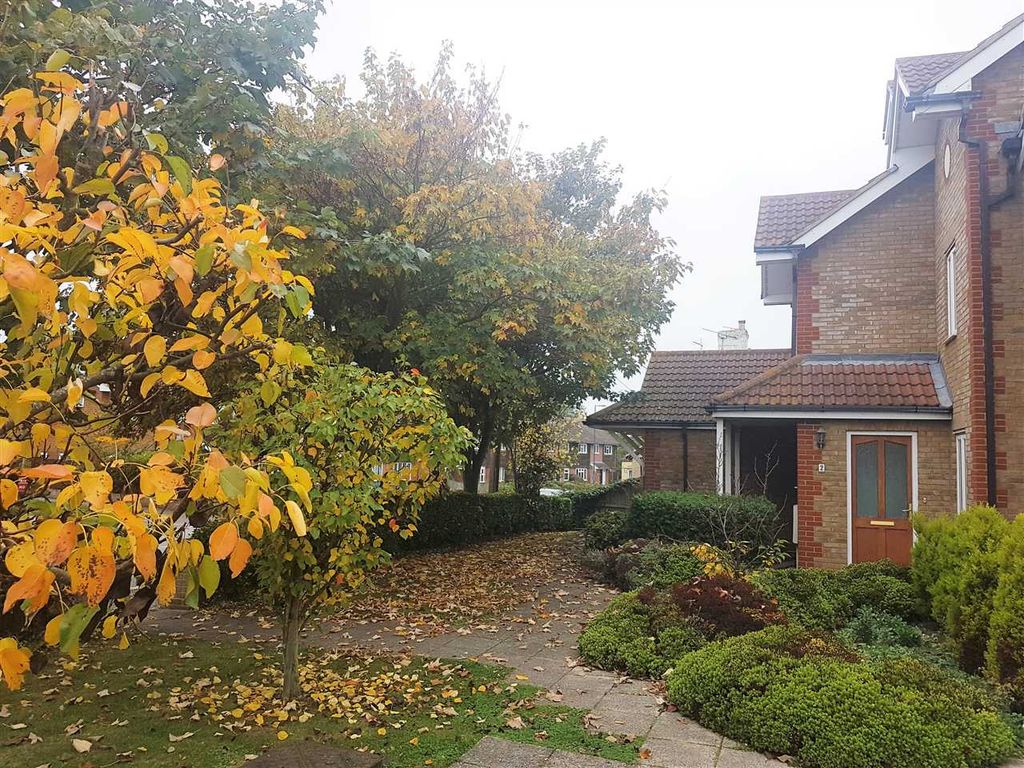 Property photo 2 of 13