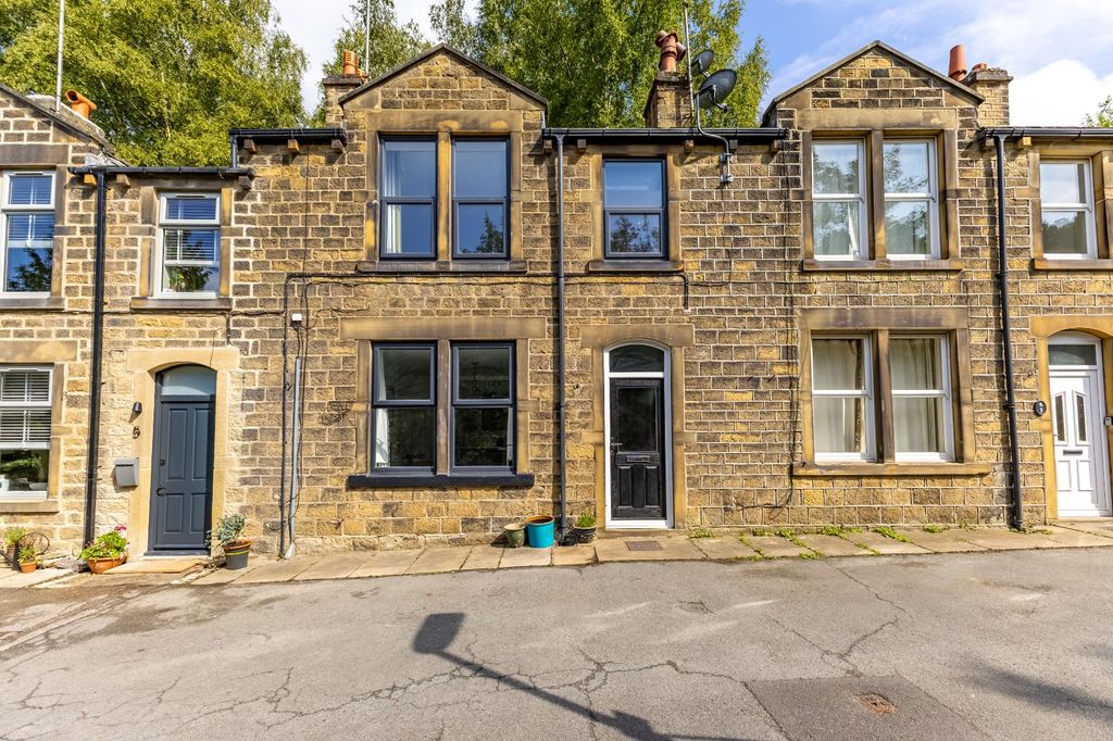 Property photo 1 of 17 Accommodation