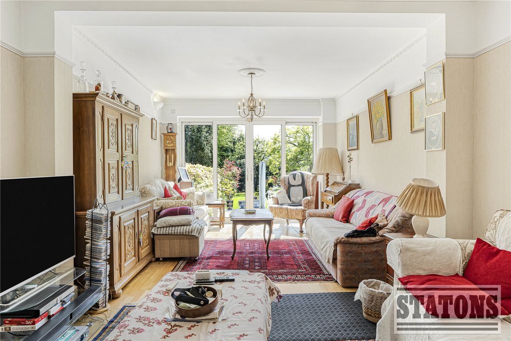 Property photo 3 of 19 Picture No. 26