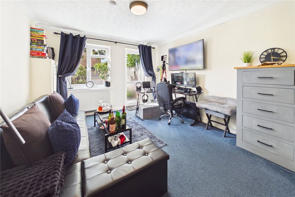 Property photo 3 of 15 Open Plan Living