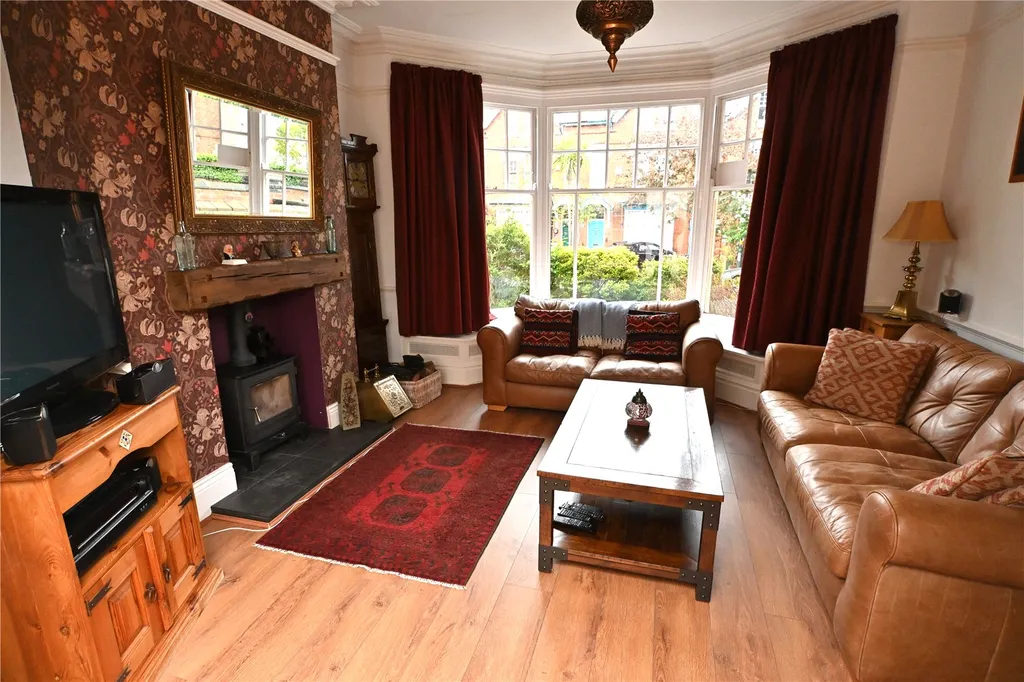 House in Birmingham, Kings Heath - More