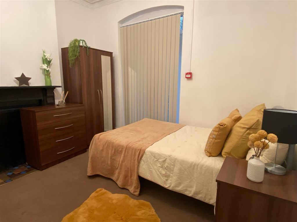 Property photo 3 of 8 Image11.Jpeg