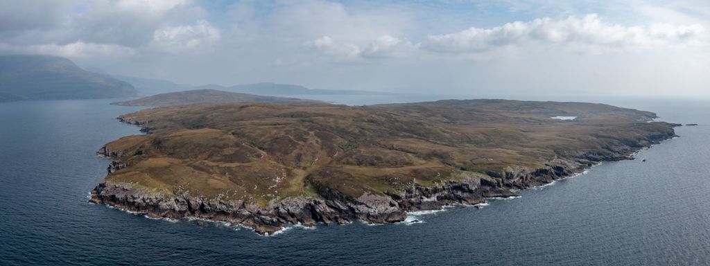 Property photo 2 of 17 South Soay Croft