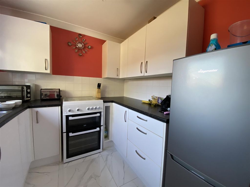 Property photo 3 of 8 Img_4004.Jpg