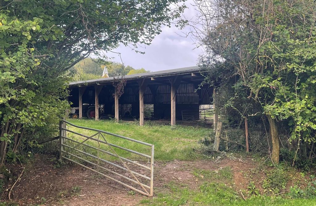 Property photo 1 of 9