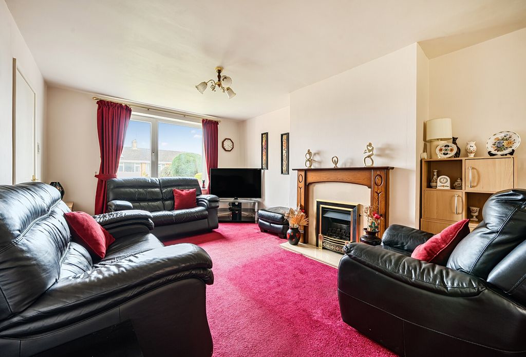 Property photo 3 of 21 1425605-11-69B06E...