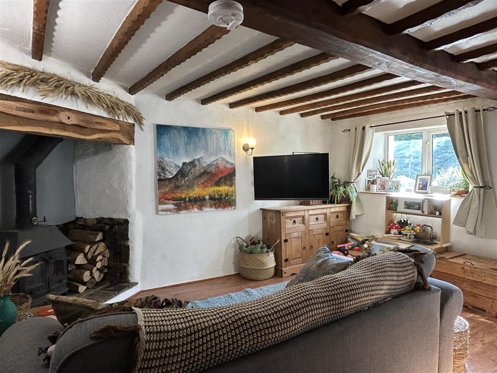 Property photo 3 of 18 Img_9698.Jpg