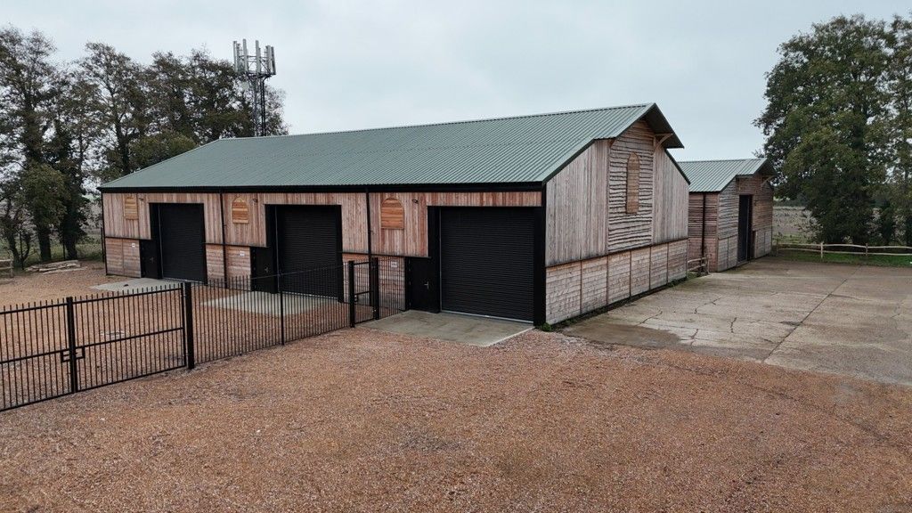 Property photo 2 of 13 Photo 14