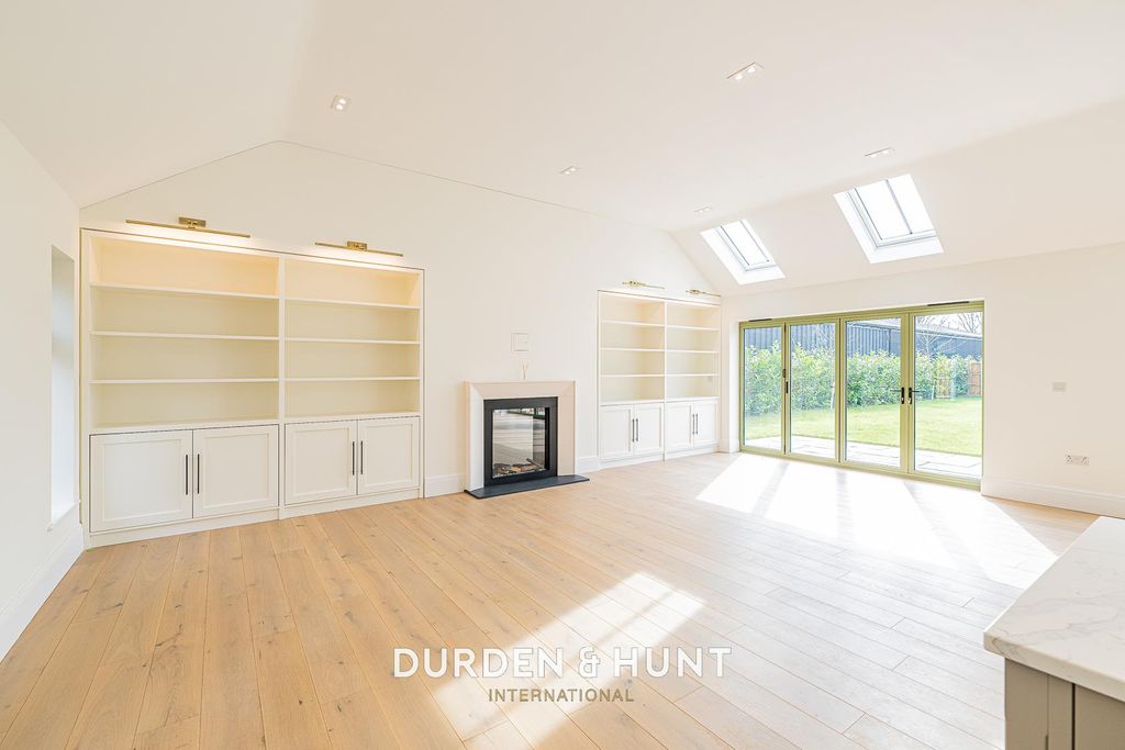 Property photo 3 of 27 Meadow-14.Jpg