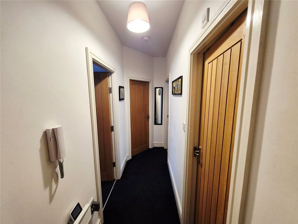 Property photo 3 of 11 Picture No. 09