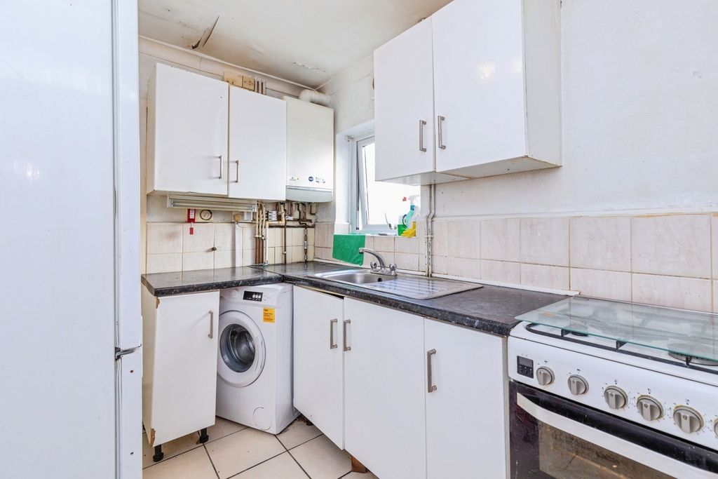 Property photo 2 of 13 Pbox-Img.Jpg