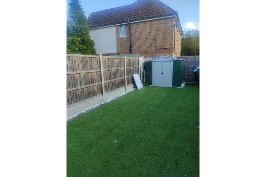Property photo 2 of 10 Garden