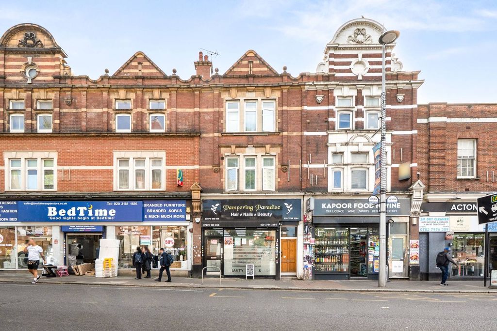 Property photo 2 of 14