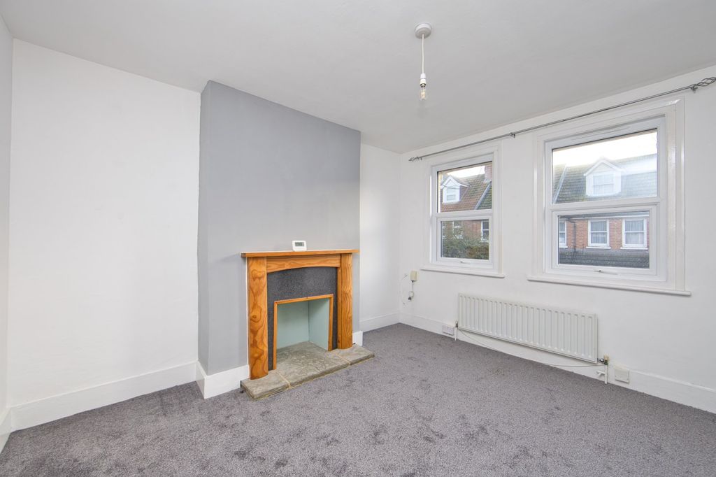 Property photo 2 of 9 Picture 2