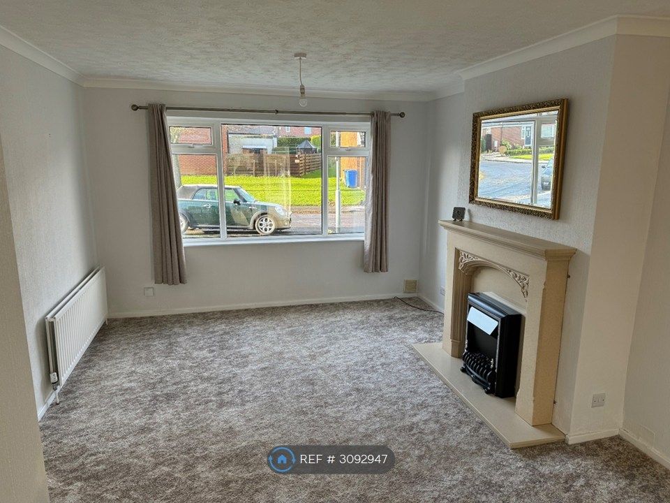 Property photo 2 of 27