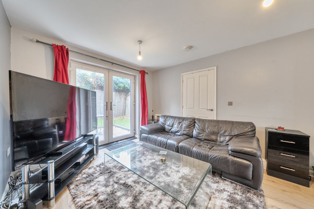 Property photo 2 of 24 1469521-17-6A206E...