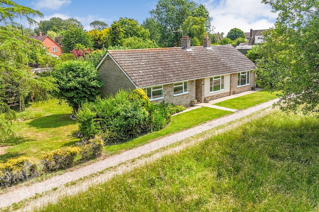 Property photo 1 of 23