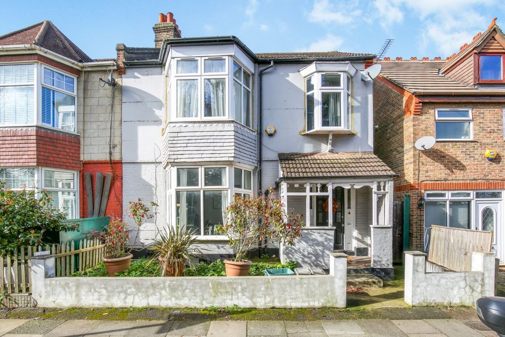 Property photo 1 of 13