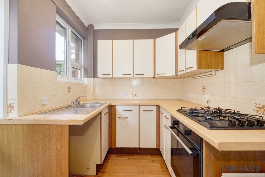 Property photo 3 of 22