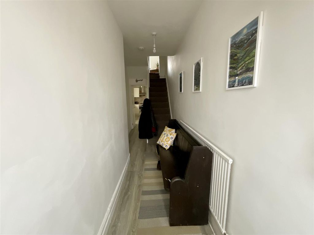 Property photo 3 of 31 Img_8706.Jpeg