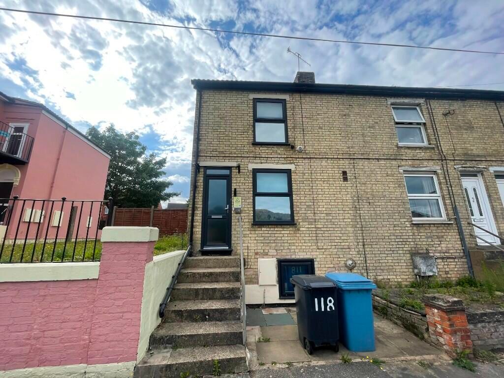 Property photo 1 of 3