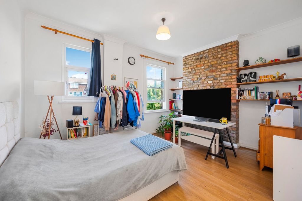 Property photo 3 of 15