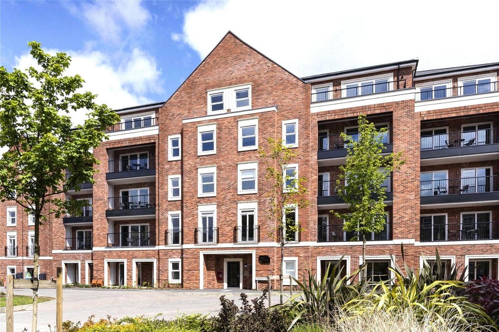 Property photo 1 of 9 Picture No. 12