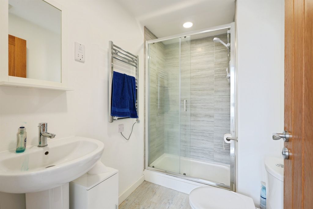 Additional image 15 of 2 bed flat for saleBalmoral Place, Halifax HX1