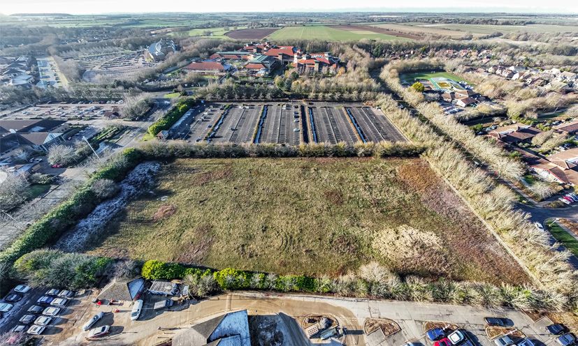 Property photo 1 of 2